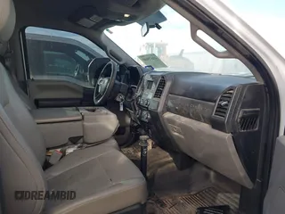 2018 Ford Super Duty F-250 SRW XL with VIN 1FT7W2B63JEC57006, listed as a IAAI auction lot 41675680 with 146,247 mi miles. Bid and sale history available at carsss.com. Image 5.