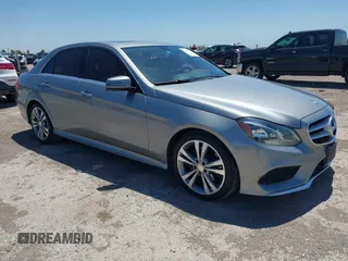 2014 Mercedes-Benz E 350 Sport z VIN WDDHF5KB7EA799411, wystawiony jako IAAI lot #42287331 z przebiegiem 192 595 mil mil oraz . Historia ofert i sprzedaży dostępna na DreamBid. Obrazek 1.