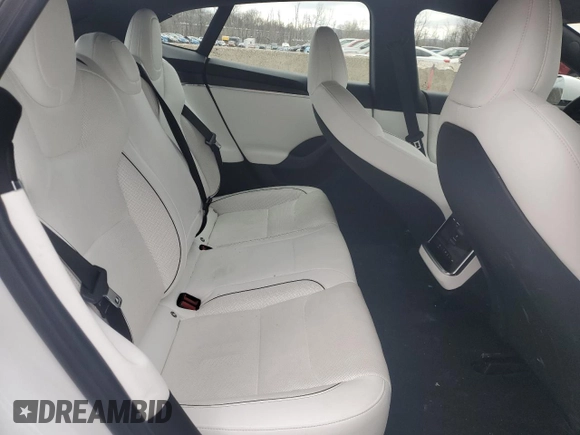 2022 Tesla Model S Plaid with VIN 5YJSA1E64NF478200, listed as a Copart auction lot 48731515 with 40,572 mi miles and Salvage Title. Bid and sale history available at DreamBid. Image 10.