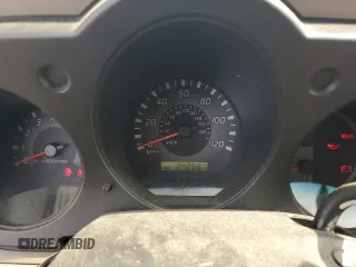 2003 Nissan Frontier XE z VIN 1N6DD26T93C468604, wystawiony jako Copart lot #59013005 z przebiegiem 242 581 mil mil oraz Czysty tytuł • Clean title. Historia ofert i sprzedaży dostępna na DreamBid. Obrazek 9.