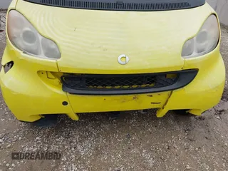2008 Smart fortwo Pure z VIN WMEEJ31X58K163695, wystawiony jako IAAI lot #41967790 z przebiegiem 133 970 mil mil oraz . Historia ofert i sprzedaży dostępna na DreamBid. Obrazek 13.