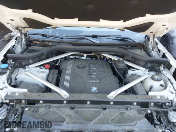 2022 BMW X5 xDrive40i with VIN 5UXCR6C03N9L92409, listed as a IAAI auction lot 42012166 with 40,947 mi miles and . Bid and sale history available at DreamBid. Image 10.