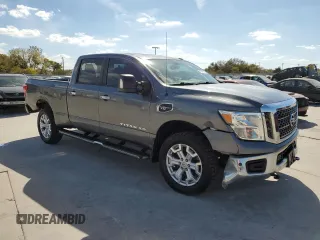 2018 Nissan Titan XD SV with VIN 1N6AA1F46JN518715, listed as a Copart auction lot 77941814 with 274,521 mi miles and Clean Title. Bid and sale history available at carsss.com. Image 4.