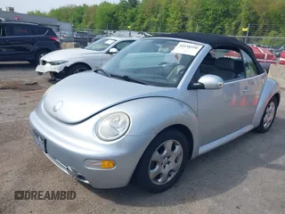 2003 Volkswagen Beetle GLS with VIN 3VWCK21Y73M319109, listed as a IAAI auction lot 42238550 with 211,219 mi miles and . Bid and sale history available at DreamBid. Image 2.