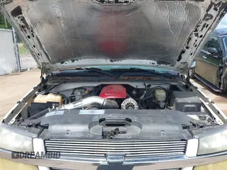 2005 Chevrolet Silverado 1500 z VIN 1GCEC19V25Z284977, wystawiony jako IAAI lot #42361842 z przebiegiem 227 174 mil mil oraz . Historia ofert i sprzedaży dostępna na DreamBid. Obrazek 10.