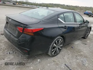 2019 Nissan Altima SR with VIN 1N4BL4CV3KC159178, listed as a Copart auction lot 53447525 with 33,590 mi miles and Salvage Title. Bid and sale history available at DreamBid. Image 3.