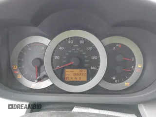 2006 Toyota RAV4 with VIN JTMZD33V666006105, listed as a IAAI auction lot 41820520 with 166,337 mi miles. Bid and sale history available at carsss.com. Image 7.
