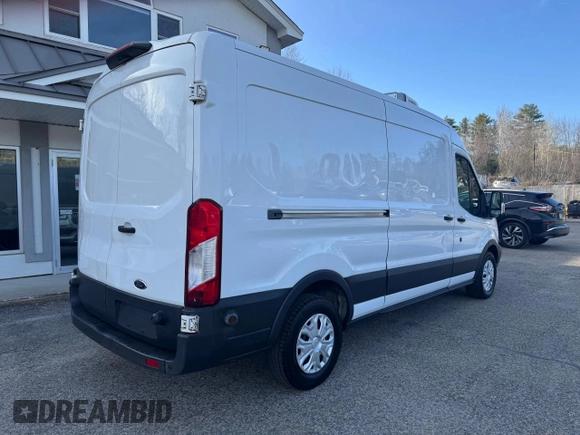 2018 Ford Transit с VIN 1FTBW2CM9JKA18939, выставлен на аукционе Copart как лот 52781585 с пробегом 236 566 миль миль и Чистый • Clean title. История ставок и продаж доступна на DreamBid. Изображение 4.