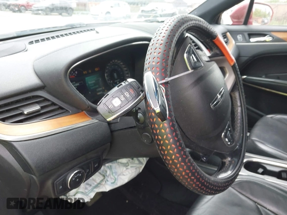 2017 Lincoln MKC Reserve with VIN 5LMCJ3D94HUL50555, listed as a IAAI auction lot 42296803 with 127,009 mi miles and . Bid and sale history available at DreamBid. Image 11.