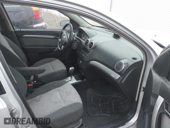 2010 Chevrolet Aveo 2LT with VIN KL1TG6DE2AB103709, listed as a IAAI auction lot 42122816 with 140,438 mi miles and . Bid and sale history available at DreamBid. Image 5.