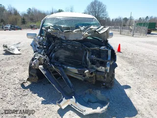 2008 Honda Pilot VP with VIN 5FNYF28248B010675, listed as a IAAI auction lot 41771241 with 1 mi miles. Bid and sale history available at carsss.com. Image 12.