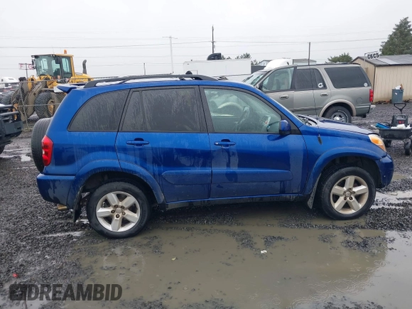 2005 Toyota RAV4 with VIN JTEHD20V656038833, listed as a IAAI auction lot 41861809 with 291,247 mi miles. Bid and sale history available at carsss.com. Image 13.