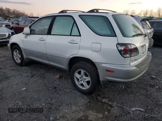 2002 Lexus RX 300 with VIN JTJGF10U820137256, listed as a Copart auction lot 82670214 with 0 mi miles and Clean Title. Bid and sale history available at carsss.com. Image 2.