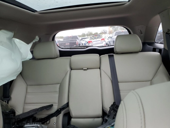 2016 Kia Sorento EX with VIN 5XYPH4A19GG071000, listed as a Copart auction lot 46252865 with 144,707 mi miles and Salvage Title. Bid and sale history available at carsss.com. Image 10.