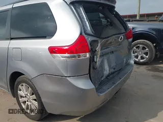 2011 Toyota Sienna XLE with VIN 5TDDK3DC0BS016250, listed as a IAAI auction lot 42156903 with 201,821 mi miles and . Bid and sale history available at DreamBid. Image 6.