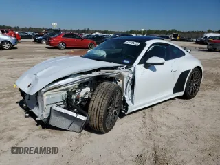 2024 Porsche 911 Carrera with VIN WP0AA2A90RS209329, listed as a Copart auction lot 43049475 with 1,785 mi miles and Salvage Title. Bid and sale history available at carsss.com. Image 1.
