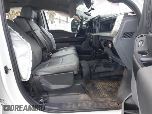 2024 Ford F-250 XL with VIN 1FT7W2BA5REE03728, listed as a IAAI auction lot 41872062 with 21,112 mi miles and . Bid and sale history available at DreamBid. Image 5.