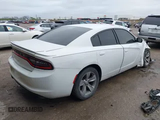 2016 Dodge Charger SE with VIN 2C3CDXBG3GH143507, listed as a IAAI auction lot 41951262 with 210,295 mi miles and . Bid and sale history available at carsss.com. Image 4.