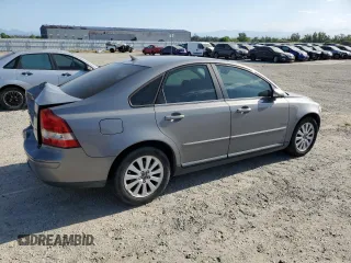 2005 Volvo S40 с VIN YV1MS390052070863, выставлен на аукционе Copart как лот 53854165 с пробегом 172 266 миль миль и Списание • Salvage title. История ставок и продаж доступна на DreamBid. Изображение 3.