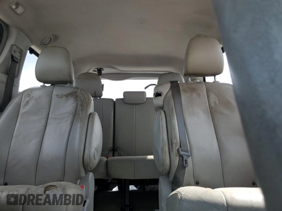 2014 Toyota Sienna XLE with VIN 5TDYK3DC2ES439353, listed as a Copart auction lot 54332275 with 130,312 mi miles and Salvage Title. Bid and sale history available at DreamBid. Image 10.