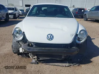 2015 Volkswagen Beetle Fleet Edition with VIN 3VWF17AT3FM651960, listed as a IAAI auction lot 41815688 with 113,907 mi miles and . Bid and sale history available at DreamBid. Image 6.