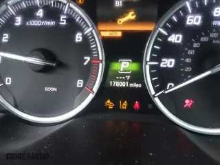 2018 Acura TLX with VIN 19UUB1F31JA001500, listed as a IAAI auction lot 41571900 with 178,001 mi miles. Bid and sale history available at carsss.com. Image 7.