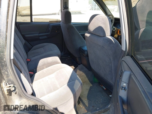 1996 Jeep Grand Cherokee Laredo с VIN 1J4GZ58SXTC280868, выставлен на аукционе IAAI как лот 42653608 с пробегом 188 867 миль миль и . История ставок и продаж доступна на DreamBid. Изображение 8.