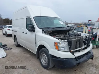 2018 Nissan NV Cargo S z VIN 1N6BF0LY0JN807791, wystawiony jako IAAI lot #41868591 z przebiegiem 128 813 mil mil oraz . Historia ofert i sprzedaży dostępna na DreamBid. Obrazek 1.