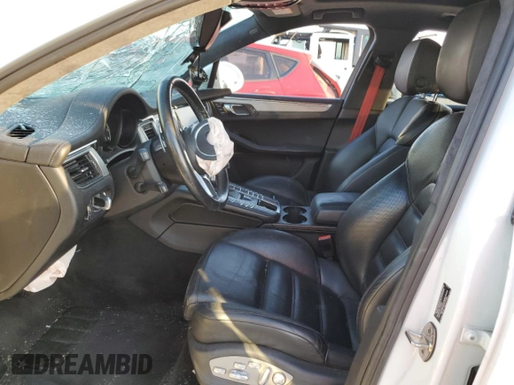 2016 Porsche Macan Turbo with VIN WP1AF2A55GLB94959, listed as a Copart auction lot 68071894 with Not provided miles and Salvage title. Bid and sale history available at DreamBid. Image 7.