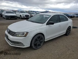 2015 Volkswagen Jetta SE с VIN 3VWD17AJ3FM344522, выставлен на аукционе Copart как лот 49904925 с пробегом 160 310 миль миль и Чистый • Clean title. История ставок и продаж доступна на DreamBid. Изображение 1.