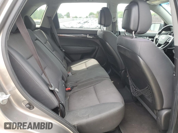 2011 Kia Sorento LX with VIN 5XYKT3A14BG086936, listed as a Copart auction lot 55522405 with 304,073 mi miles and Clean Title. Bid and sale history available at DreamBid. Image 11.