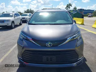 2023 Toyota Sienna XLE с VIN 5TDYSKFC4PS076631, выставлен на аукционе IAAI как лот 42527538 с пробегом 20 123 миль миль и . История ставок и продаж доступна на DreamBid. Изображение 12.