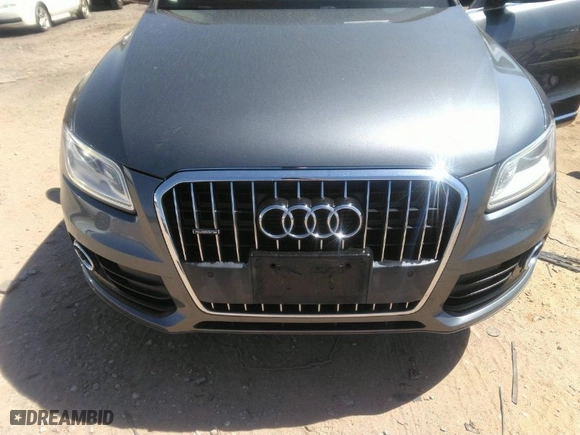 2013 Audi Q5 Premium Plus with VIN WA1LFAFP6DA029437, listed as a IAAI auction lot 41890390 with 135,412 mi miles. Bid and sale history available at carsss.com. Image 6.