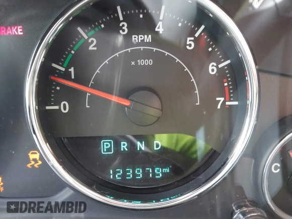 2017 Jeep Wrangler Unlimited Sahara with VIN 1C4BJWEG8HL734572, listed as a IAAI auction lot 41863636 with 123,979 mi miles. Bid and sale history available at carsss.com. Image 16.