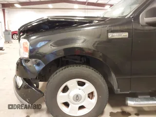 2004 Ford F-150 XL with VIN 1FTRF12W94NC05354, listed as a IAAI auction lot 41936926 with 105,846 mi miles. Bid and sale history available at carsss.com. Image 19.
