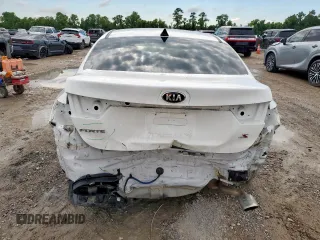2019 Kia Forte LXS с VIN 3KPF24AD5KE026875, выставлен на аукционе Copart как лот 58834805 с пробегом 88 423 миль миль и Списание • Salvage title. История ставок и продаж доступна на DreamBid. Изображение 6.