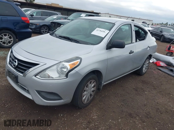 2015 Nissan Versa SV with VIN 3N1CN7AP8FL910822, listed as a IAAI auction lot 41764264 with 101,382 mi miles. Bid and sale history available at carsss.com. Image 2.