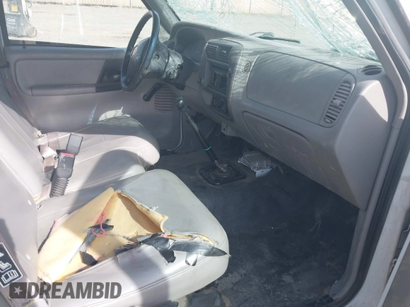 2002 Mazda B-Series Truck SX with VIN 4F4YR12DX2TM22526, listed as a IAAI auction lot 42099472 with 149,500 mi miles and . Bid and sale history available at DreamBid. Image 5.