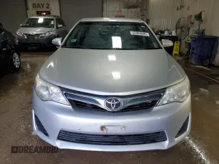 2013 Toyota Camry L with VIN 4T4BF1FK7DR320308, listed as a Copart auction lot 52404895 with 112,491 mi miles and Salvage Title. Bid and sale history available at DreamBid. Image 5.