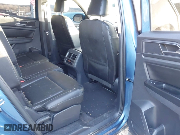2019 Volkswagen Atlas SE z VIN 1V2WR2CA8KC532337, wystawiony jako IAAI lot #41771769 z przebiegiem 97 301 mil mil oraz . Historia ofert i sprzedaży dostępna na DreamBid. Obrazek 8.