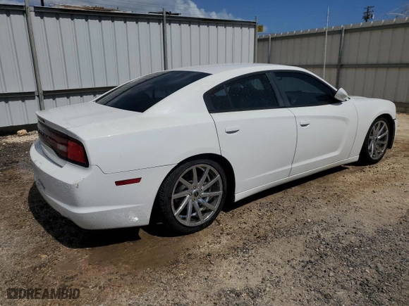 2014 Dodge Charger SE with VIN 2C3CDXBGXEH268355, listed as a Copart auction lot 49473765 with 130,373 mi miles and Clean Title. Bid and sale history available at carsss.com. Image 3.
