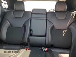 2019 Jeep Cherokee Trailhawk z VIN 1C4PJMBX2KD341540, wystawiony jako Copart lot #55656625 z przebiegiem 88 128 mil mil oraz Szkoda całkowita • Salvage title. Historia ofert i sprzedaży dostępna na DreamBid. Obrazek 10.