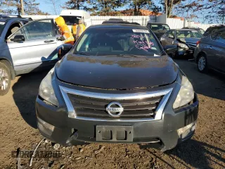 2015 Nissan Altima SV with VIN 1N4AL3AP0FC214718, listed as a Copart auction lot 59132484 with 148,920 mi miles and Salvage Title. Bid and sale history available at DreamBid. Image 5.