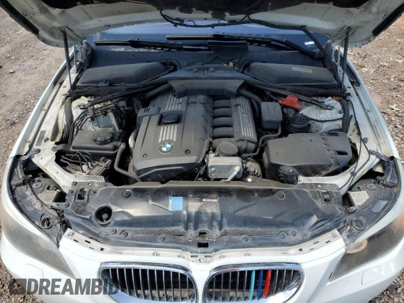 2009 BMW 5 Series 528i with VIN WBANU53579C120532, listed as a Copart auction lot 54745385 with 200,789 mi miles and Clean Title. Bid and sale history available at carsss.com. Image 11.