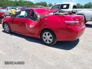 2007 Toyota Camry CE z VIN 4T1BE46K87U193054, wystawiony jako IAAI lot #42331621 z przebiegiem 148 315 mil mil oraz . Historia ofert i sprzedaży dostępna na DreamBid. Obrazek 3.