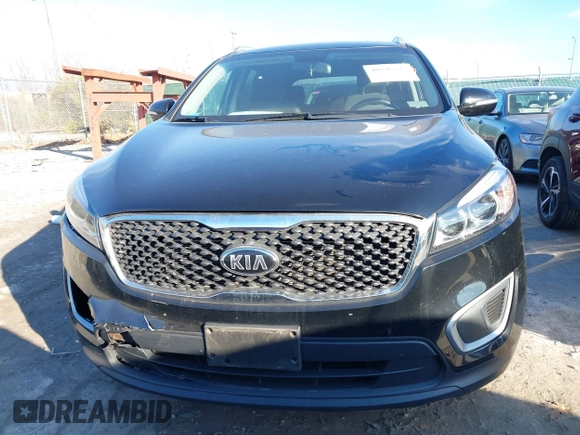 2018 Kia Sorento LX z VIN 5XYPG4A39JG385905, wystawiony jako IAAI lot #40936433 z przebiegiem 116 080 mil mil oraz . Historia ofert i sprzedaży dostępna na DreamBid. Obrazek 12.