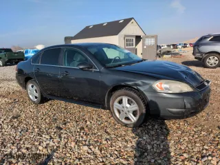 2013 Chevrolet Impala Police with VIN 2G1WD5E32D1258831, listed as a Copart auction lot 81793404 with 170,229 mi miles and Salvage Title. Bid and sale history available at carsss.com. Image 4.