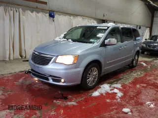 2013 Chrysler Town & Country Touring-L with VIN 2C4RC1CG1DR623068, listed as a Copart auction lot 42848675 with 264,792 mi miles and Non Repairable. Bid and sale history available at carsss.com. Image 1.