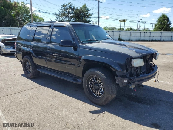 2000 GMC Denali with VIN 1GKEK13R4YR150964, listed as a Copart auction lot 80484214 with 176,859 mi miles and Salvage Title. Bid and sale history available at carsss.com. Image 4.