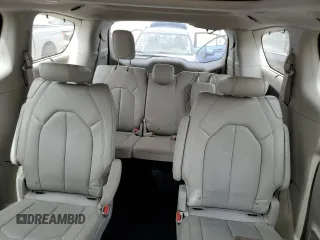 2021 Chrysler Pacifica Touring L с VIN 2C4RC1BG9MR559184, выставлен на аукционе Copart как лот 56702195 с пробегом 31 946 миль миль и На запчасти • Non repairable. История ставок и продаж доступна на DreamBid. Изображение 10.